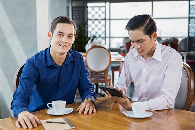 Building-Heartfelt-Connections-with-Corporate-Videos